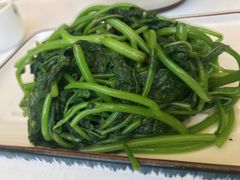 -琼大师东方烤乳猪(亚特兰蒂斯店)