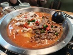 -严厨老坛酸菜鱼(金鹰店)