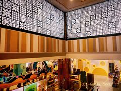 -K+全国连锁KTV(绿地缤纷天地店)