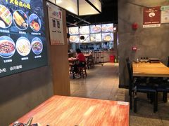 大堂-怪噜范·老贵阳街头名小吃(汇金星力城店)