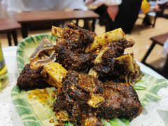 -九寨沟特色牦牛肉汤锅
