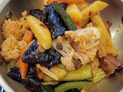 -轻蔬不用等·素食(江苏路店)