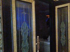 -碧中海汤泉汗蒸酒店