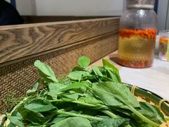 -尚尚仙·酸汤猪手·猪肚鸡火锅(华联万柳购物中心店)