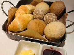 -塔道斯西餐厅(中央大街店)