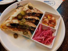 牛肉奶酪饼-Famous肥猫墨西哥音乐餐吧(五棵松华熙LIVE店)
