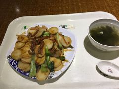 铁板牛柳炒年糕-双桂坊美食街(南大街商业步行街店)