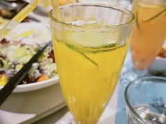 -花舍咖餐厅(晋阳街店)