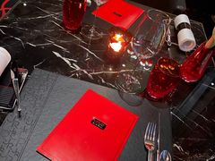 餐具摆设-L'ATELIER de Joel Robuchon(外滩18号店)