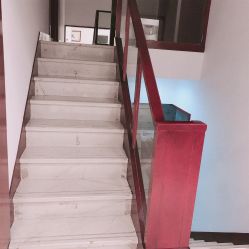 -Hello Lady发型设计