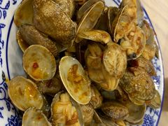 -江城燕子大排档(江汉路步行街店)