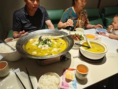-楚山晓·湖北菜(武汉光谷K11店)