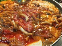 部队锅-MI WU FACTORY米屋美食工厂餐厅(绿地店)