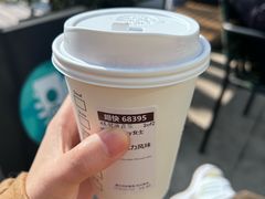 -星巴克(上海长宁来福士1F店)