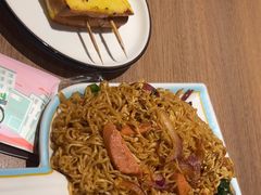 -街角等你.大连海鲜烧烤.经典铁板海鲜串(西安路店)