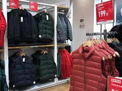 -优衣库(上海虹口龙之梦店)