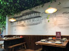 大堂-三里屯土灶炖公鸡地锅鸡(江东店)