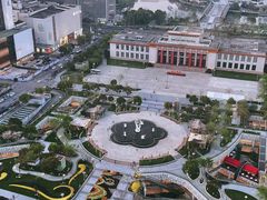 -Hi City·城市之巅