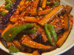 -柴窝堡22号辣子鸡·传承新疆菜