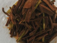 -香山湖渔家大院