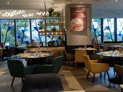 -港丽餐厅(高德置地店)