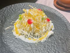 -彩云天云南餐厅