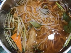 -鹤乡东北菜(崮山路店)