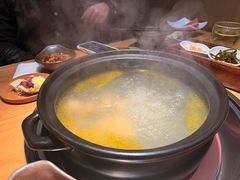 -一朵菌·野生菌探索家火锅(南亚店)