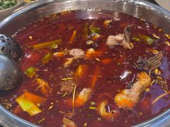 -肖肖酸萝卜鱼火锅(总店)