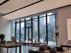 -华为授权体验店(龙湖礼嘉天街)