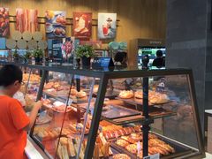 面包甜点陈列柜-巴黎贝甜(国贸店)