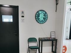 -东碰西胡棋牌室(老西门店)