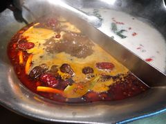 台式麻辣锅-湊湊火锅·茶憩(杭州湖滨银泰in77店)