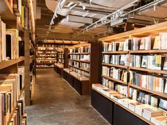 -茑屋书店(天目里店)