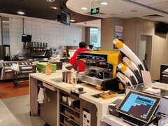 -麦当劳(湖光北街店)