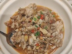 -绿草地·湘菜(酃湖师院店)