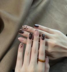 -拾光美甲美睫半永久