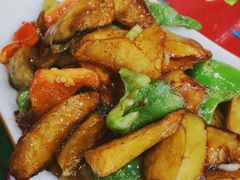 地三鲜-东北菜铁锅炖(义乌街店)