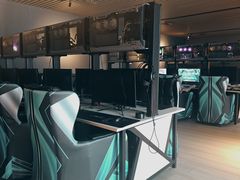 -涨巢·潮玩水疗局