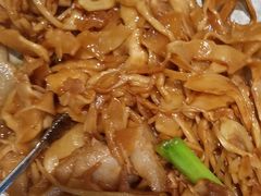 -海派美食·家宴海鲜青岛菜·石锅鲽鱼头(东方城店)