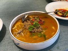 开胃酸汤肥牛-宝燕壹号(徐汇店)