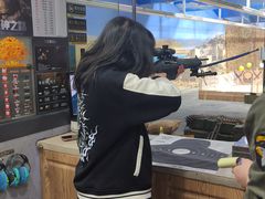 -都市枪神实弹射击俱乐部