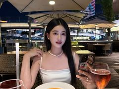 -MONICH牛排融合餐厅(和义大道购物中心店)