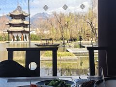 -丽江悦榕庄酒店-明月·雪山庭院餐厅