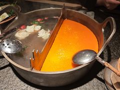 -三出山火锅(南京万象天地店)