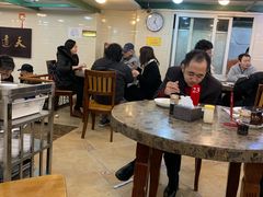 大堂-周家大连水饺(美专校街店)