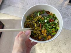 -八一路好吃街(雨田商务大厦店)