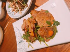 彝家手撕美人椒牛肉-云海肴·汽锅鸡·云南菜(苏州中心店)