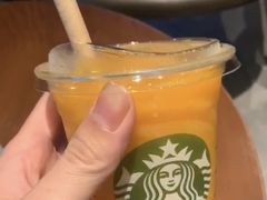 -星巴克(嘉兴平湖吾悦广场店)