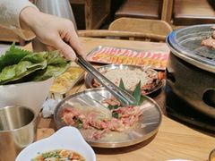 -青瓦餐厅·生鱼片·韩园烤肉(西塔店)